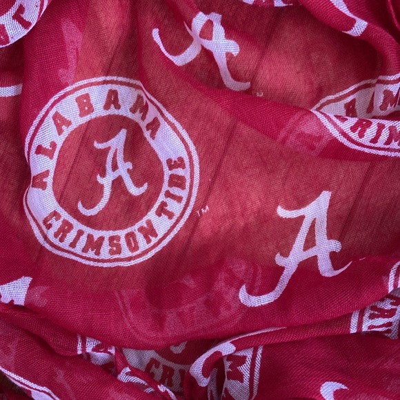 University of Alabama Bundle - Picture 2 of 15